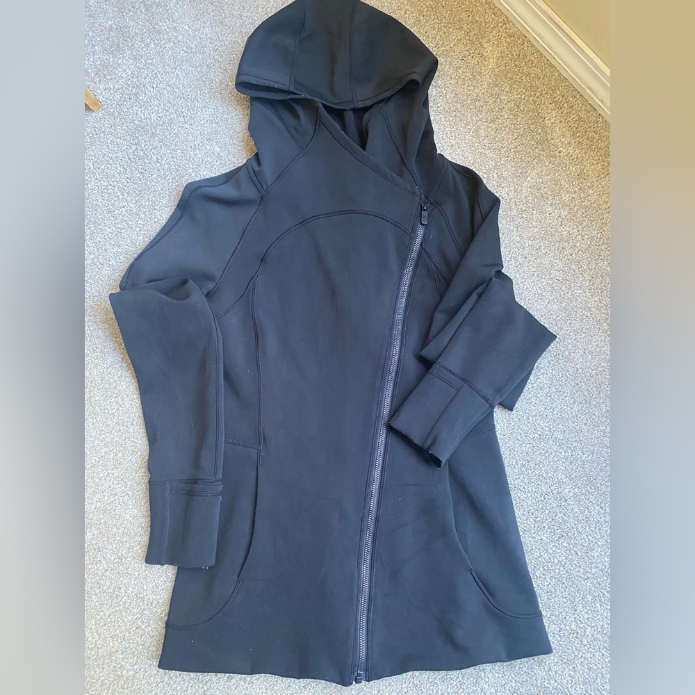 Lululemon hooded define jacket